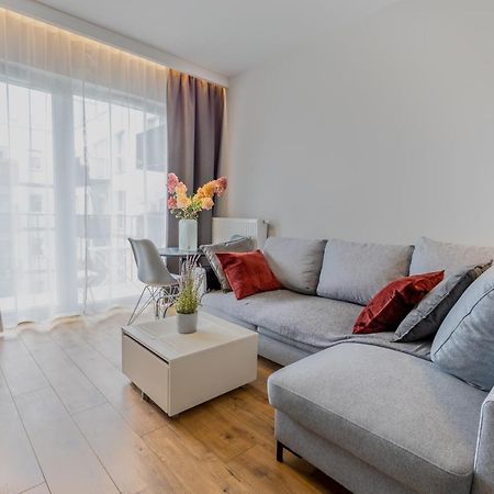 Home Apartament Metro Mlociny 97 Warszawa Exteriör bild